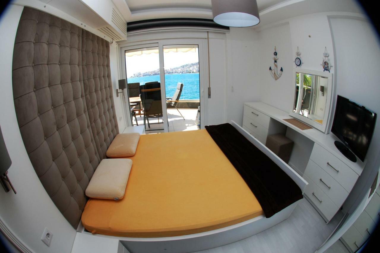 Azzura Flats Apartment Sarandë Exterior foto